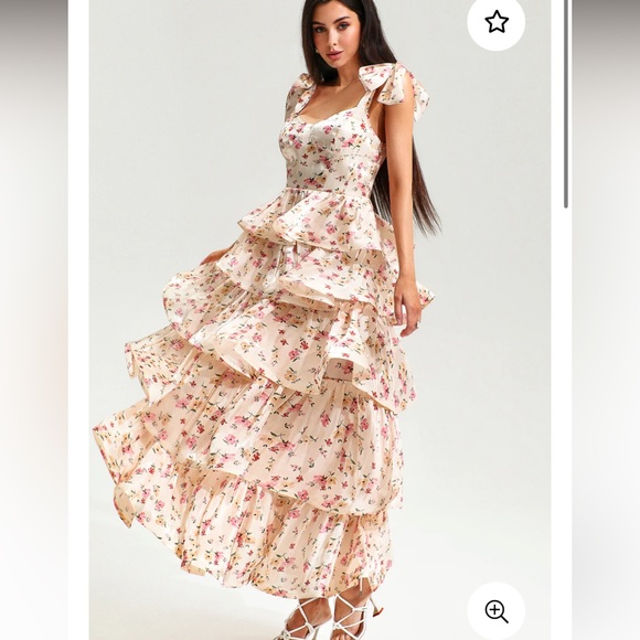 JardinVue Floral Maxi Dress - Picture 2 of 8